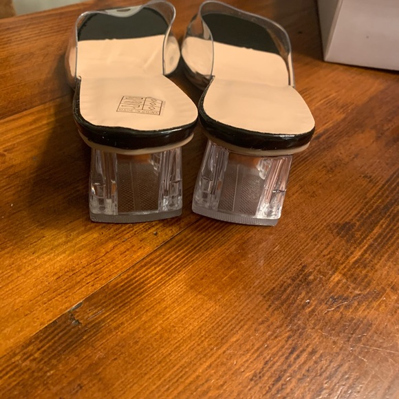 new transparent heel and square toe - Picture 2 of 9